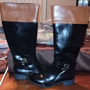 Knee high two tone boots size 7.5